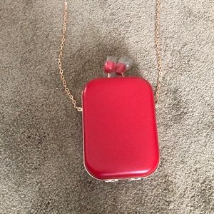 Elizabeth Arden crossbody